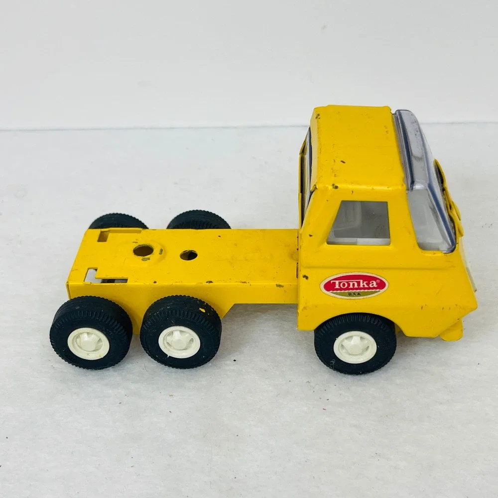 Vintage Tonka USA Pressed Steel Semi Truck Cab Yellow Diecast Toy 4.75 Inch